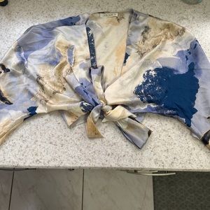 12th Tribe silky material tie top (short sleeve)